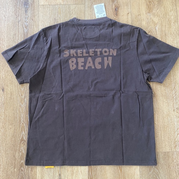 Gallery Dept ART THAT KILLS Skeleton Beach Tee M - Picture 4 of 7